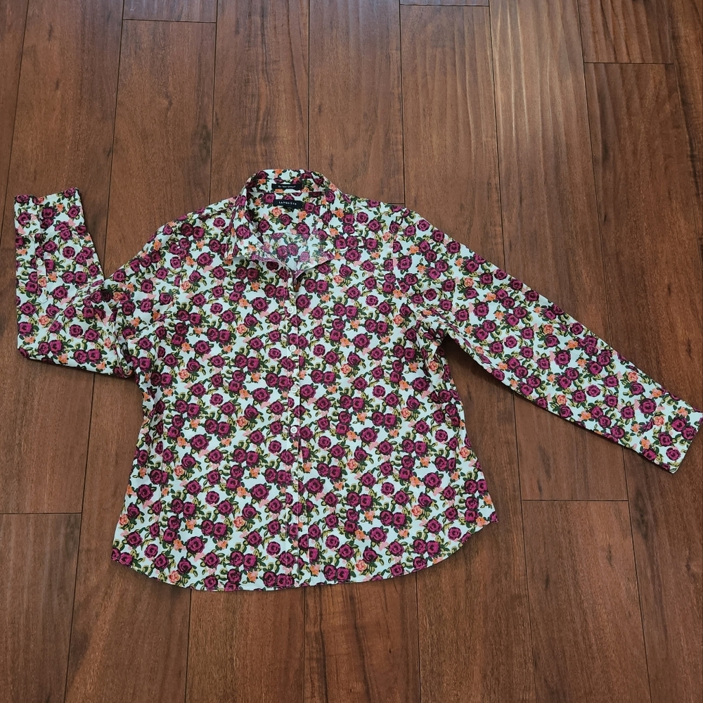 LANDS' END NO IRON SUPIMA FLORAL PRINT TOP BUTTON DOWN